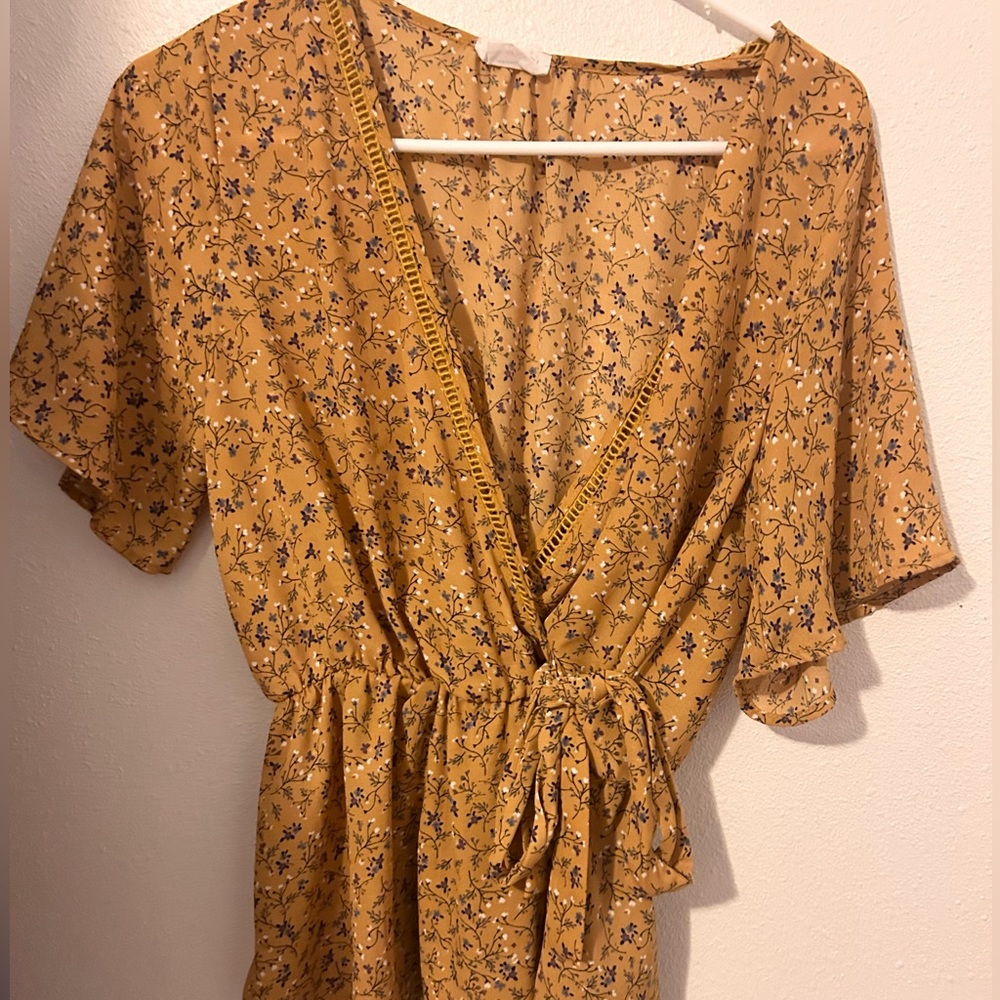 Sienna sky floral top